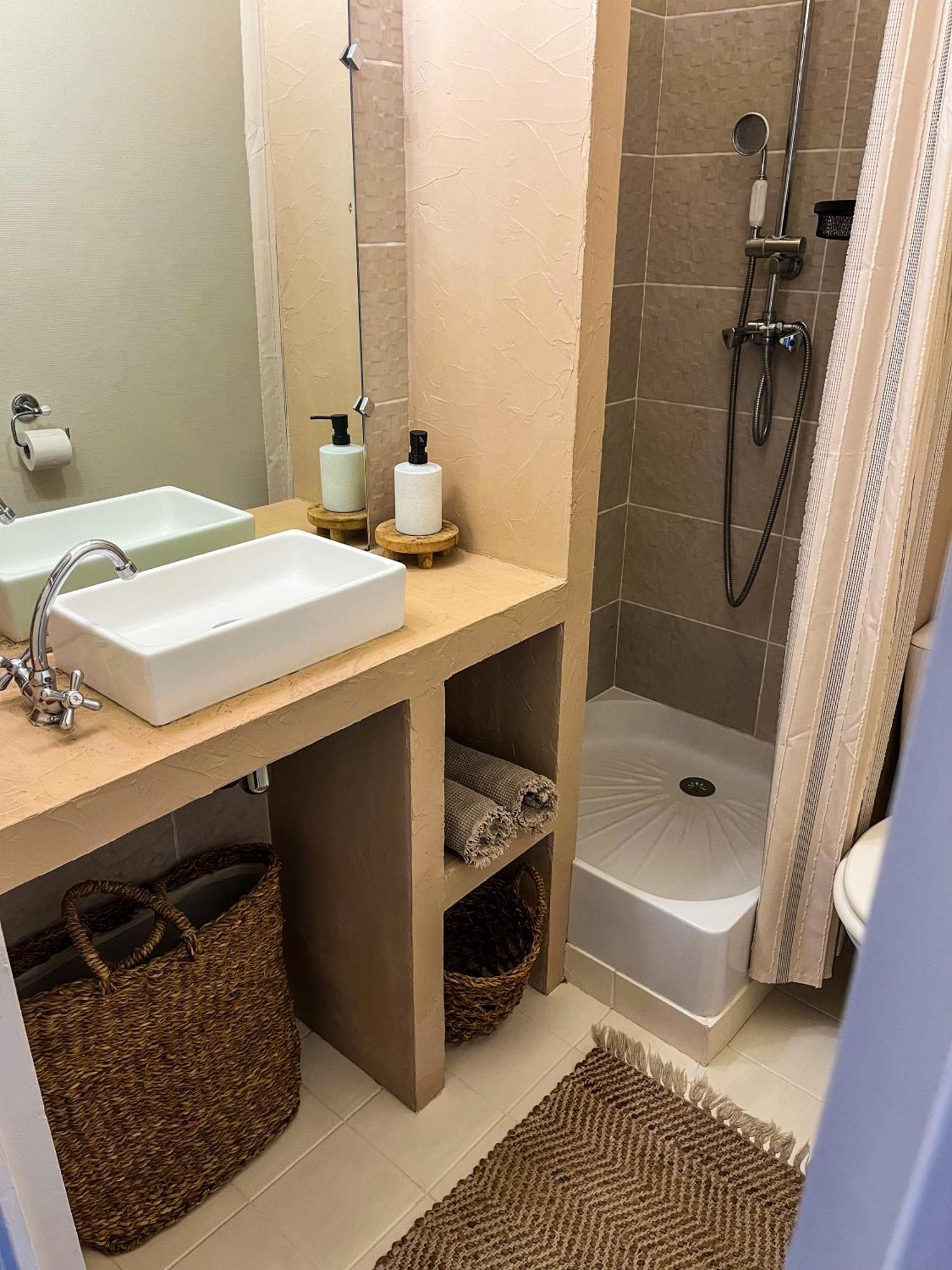 Appartement Une Chambre Rennes Exteriör bild
